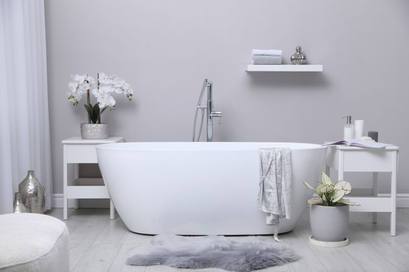 Modern Minimalist Tub